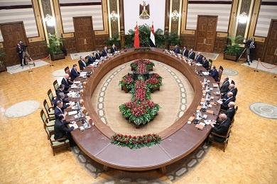 مصر والصين يؤكدان رفضهما القاط...