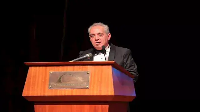 الأمير أباظة يعلن استقالته من...