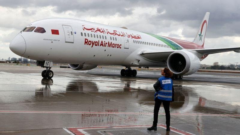 الخطوط المغربية ترد على ما أثير حول عمل مساعد طيار "فلاي دبي" بالشركة