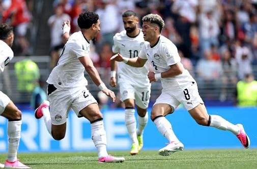 القميص رقم 8.. سر اللحظات البا...