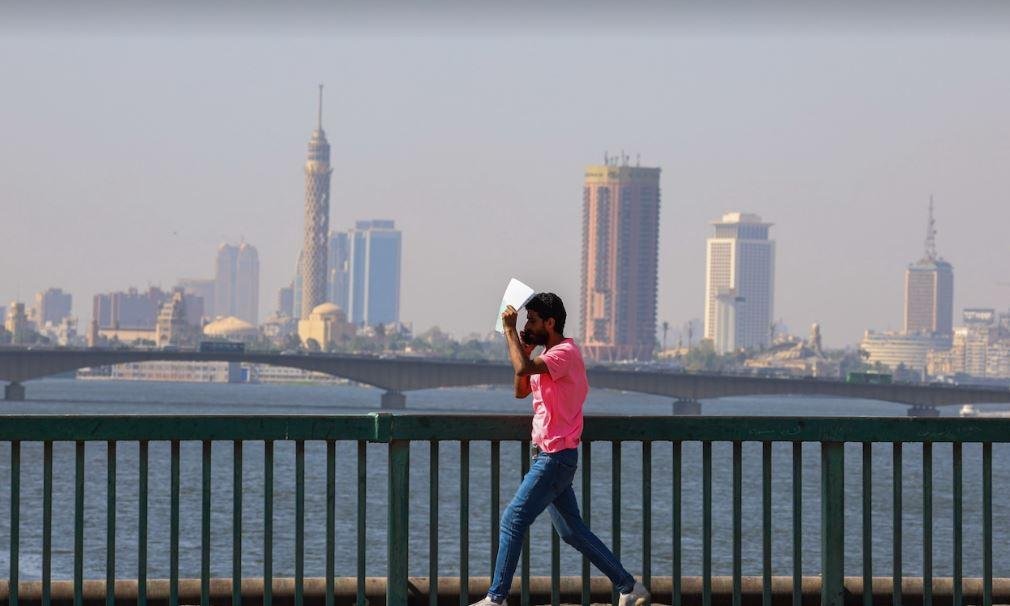 فيديو.. الأرصاد تحذر من موجة ش...