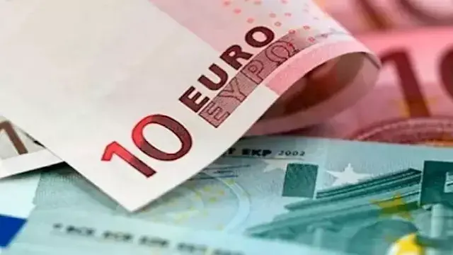 سعر اليورو ينخفض مقابل الجنيه في 5 بنوك خلال أسبوع