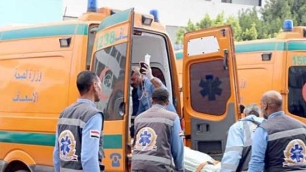 إصابة فتاة في تصادم جرار قطار وتوك بأسوان