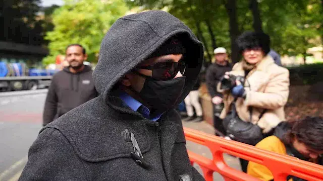 محاكمة موظف استغل العمل عن بعد في 5 وظائف وجمع 350 ألف جنيه إسترليني