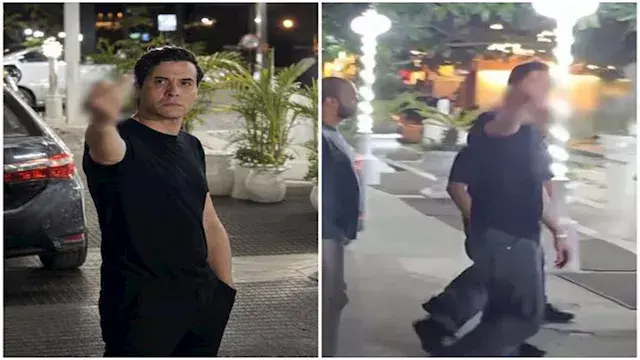 أمير عيد يساند طليقته في عزاء...