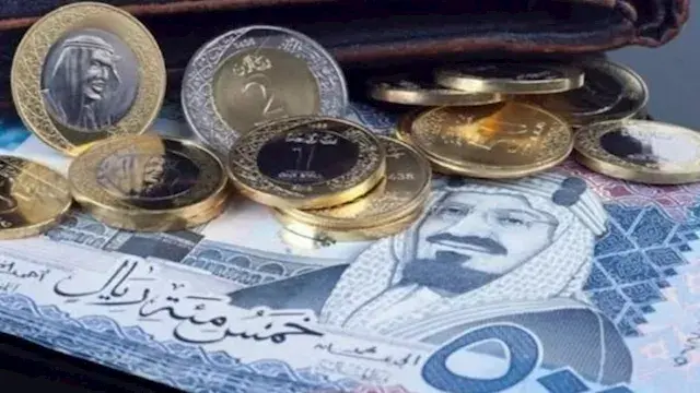 تراجع في 3 بنوك.. سعر الريال السعودي مقابل الجنيه خلال أسبوع