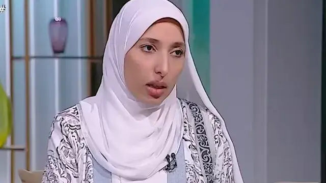 أمينة الفتوى: لا يجوز للمرأة ص...