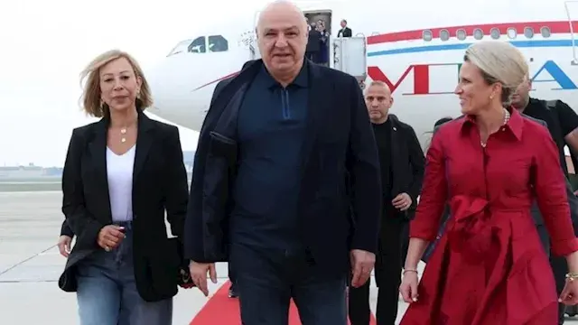 بدعوة من ترامب.. وصول الرئيس ا...