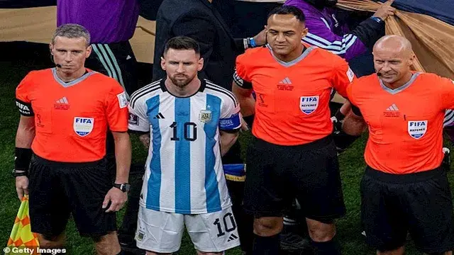 موعد مباراة الأرجنتين وإنجلترا...