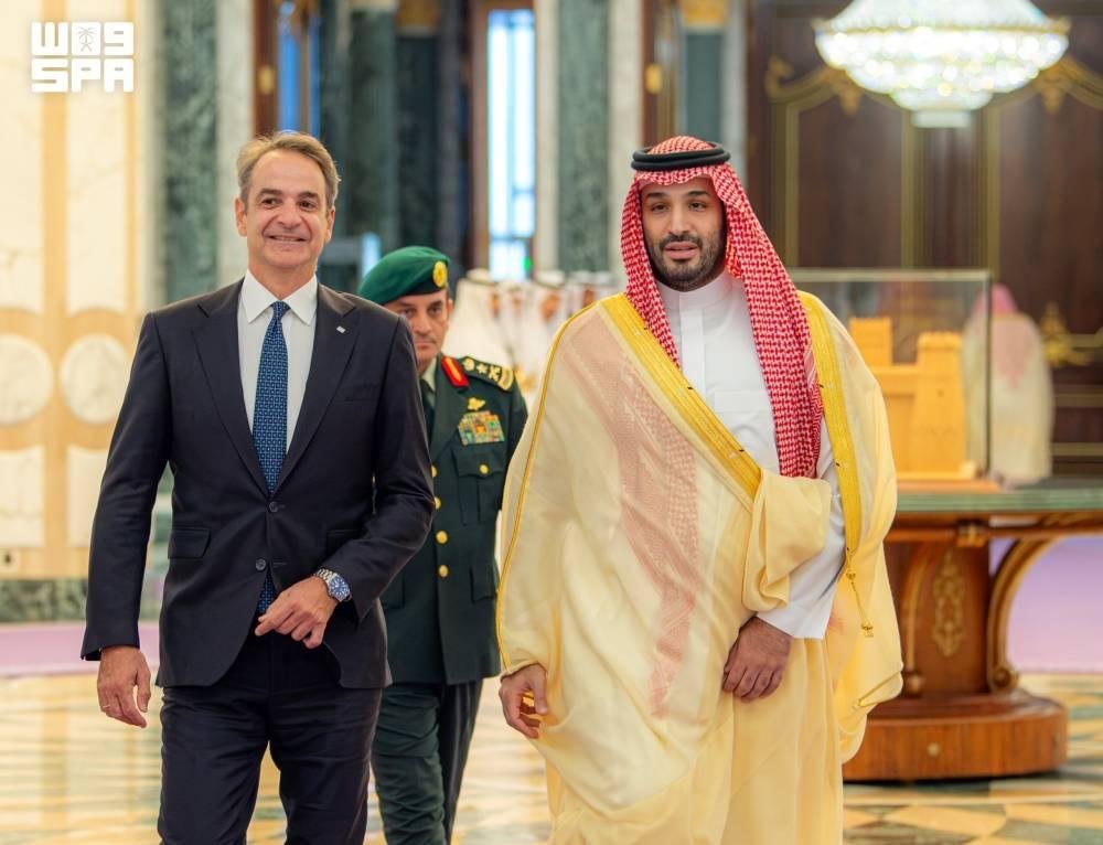 السعودية واليونان تؤكدان عزمهما على تعزيز التعاون والتنسيق في المجالات الدفاعية والأمنية