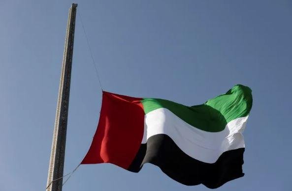 الدفاع الإماراتية: مقتل عسكريي...