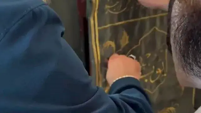 جدل في تركيا بعد فتح ضريح أبو...