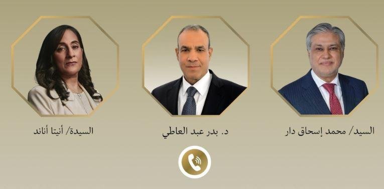 وزير الخارجية يتلقى اتصالين من...