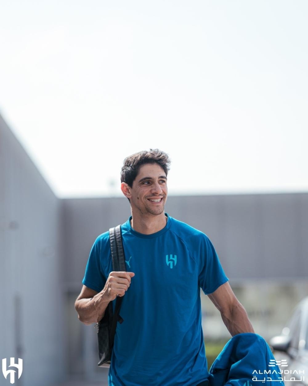 أرجنتيني يخطف حارس الهلال