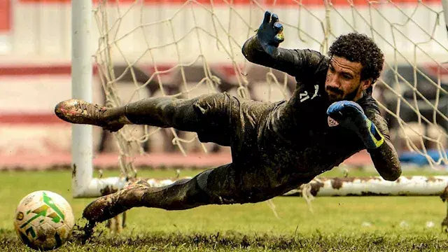تدريبات قوية لحراس الزمالك في...