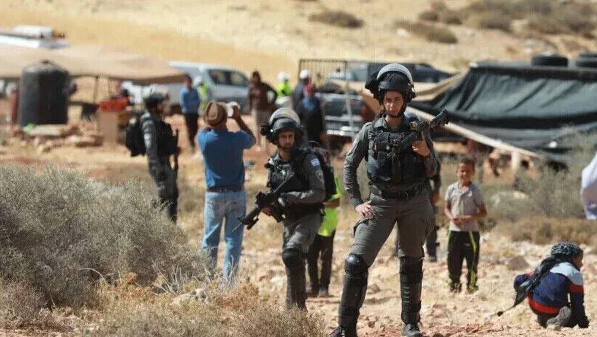 إجراءات إسرائيلية تمنع وصول 11...