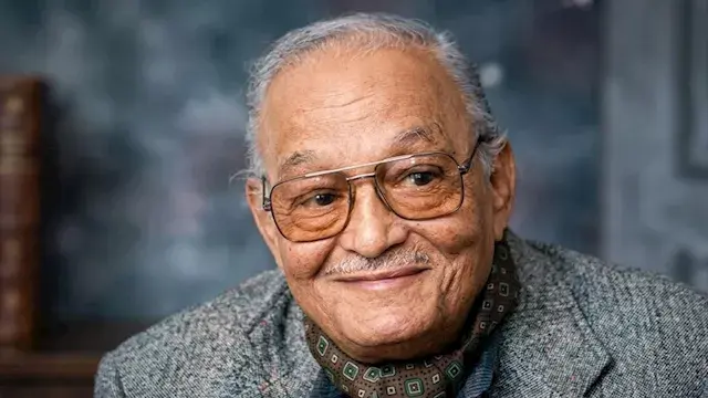 في ذكرى رحيله.. محطات في حياة...