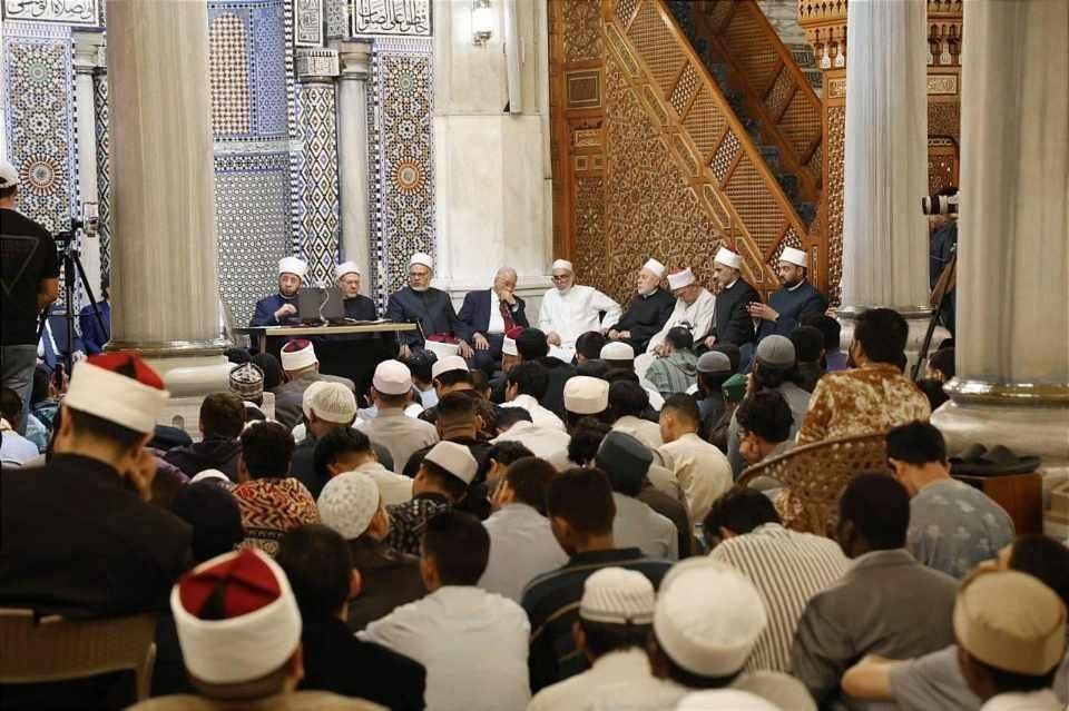 وزير الأوقاف: الأخلاق جوهر الر...