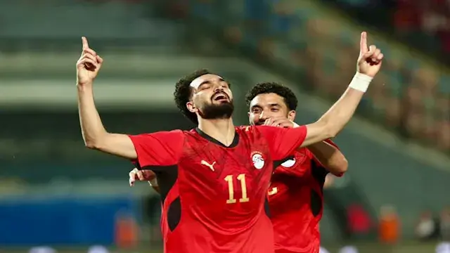 بأقدام زيكو.. فيديو هدف منتخب...