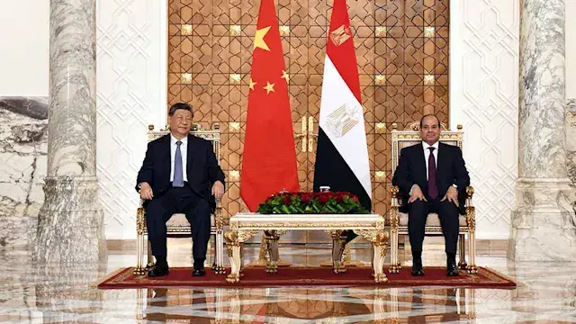 فيديو.. مراسم استقبال الرئيس ا...