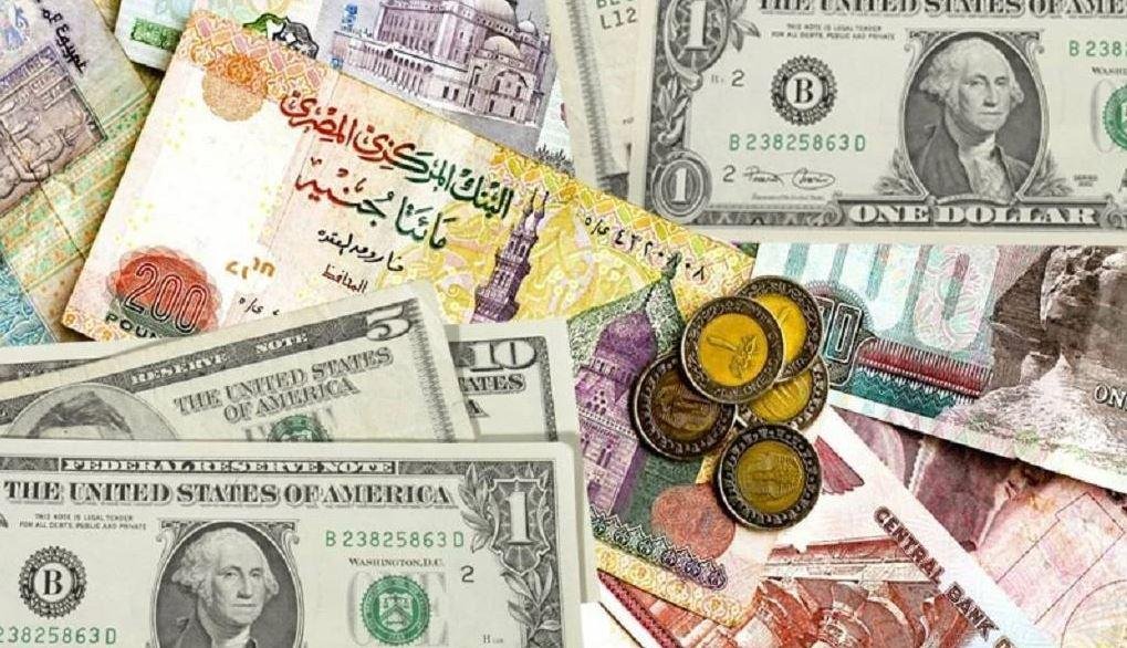 الجنيه يسترد أكثر من نصف خسائر...