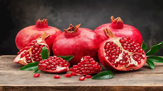 5 فوائد للرمان بعد ظهوره في الأسواق.. منها دعم صحة القلب