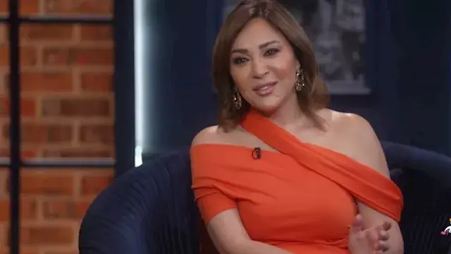 مريم أمين تعلن توقفها عن تقديم...