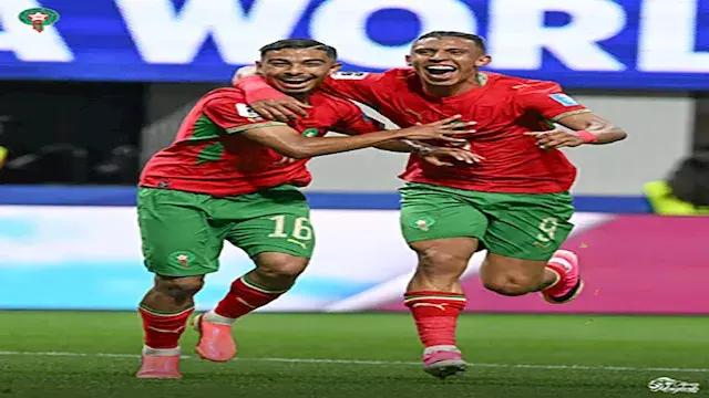 "دياز يقود الهجوم".. تشكيل الم...