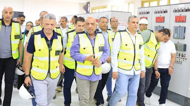 وزير الكهرباء يتابع إضافة 1270...