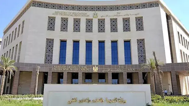 قواعد قبول وتحويل طلاب اللغات.. هل يُشترط عامان برياض الأطفال؟