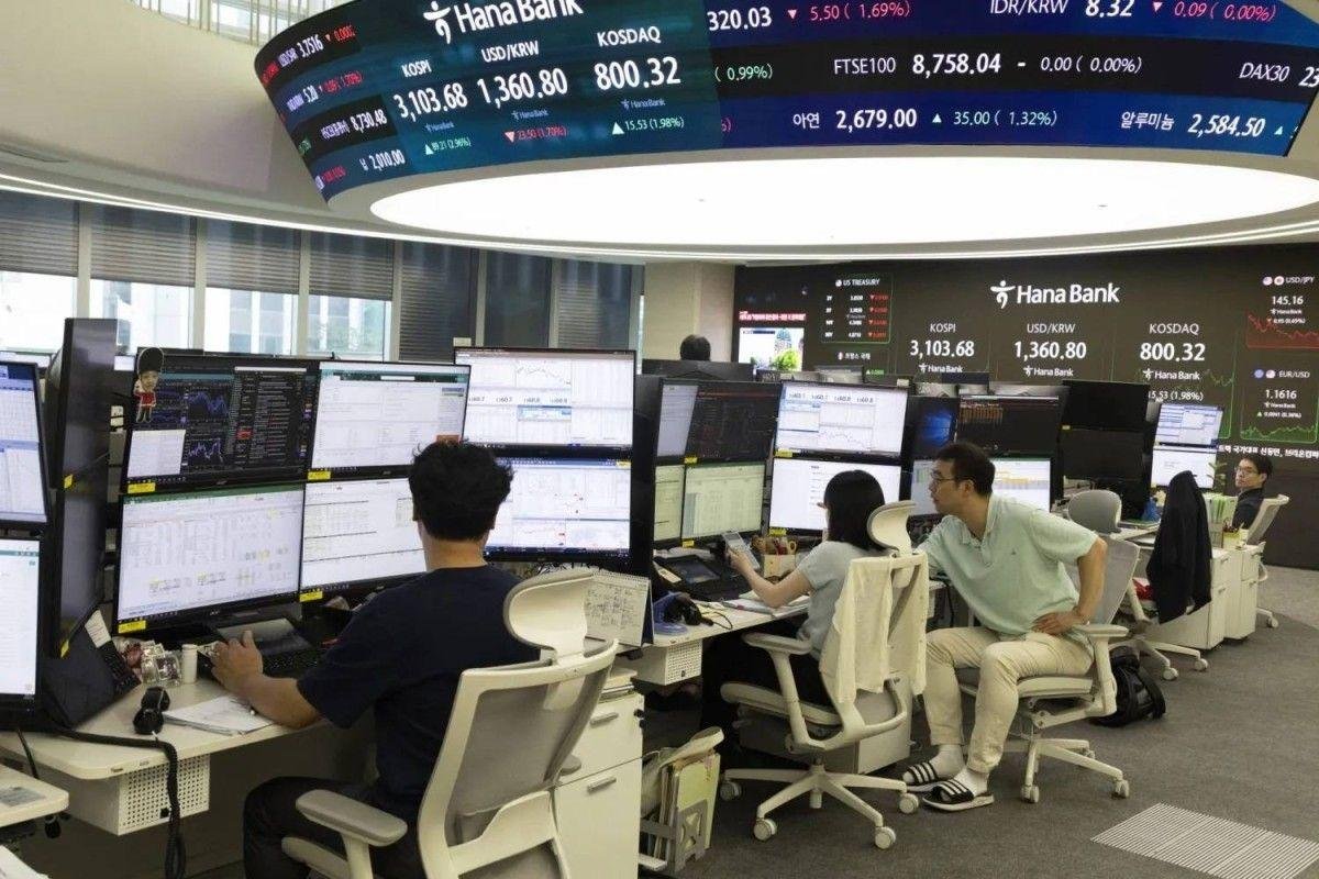 تباين مؤشرات الأسواق الآسيوية وسط استمرار مراقبة أسهم الذكاء الاصطناعي وأسعار النفط