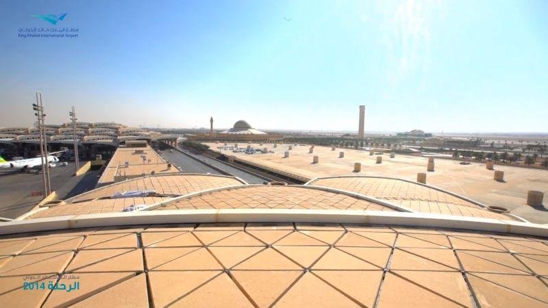السعودية.. ماذا نعلم عن استهداف الحوثي لمطار الرياض؟.. مراسل CNN يوضح