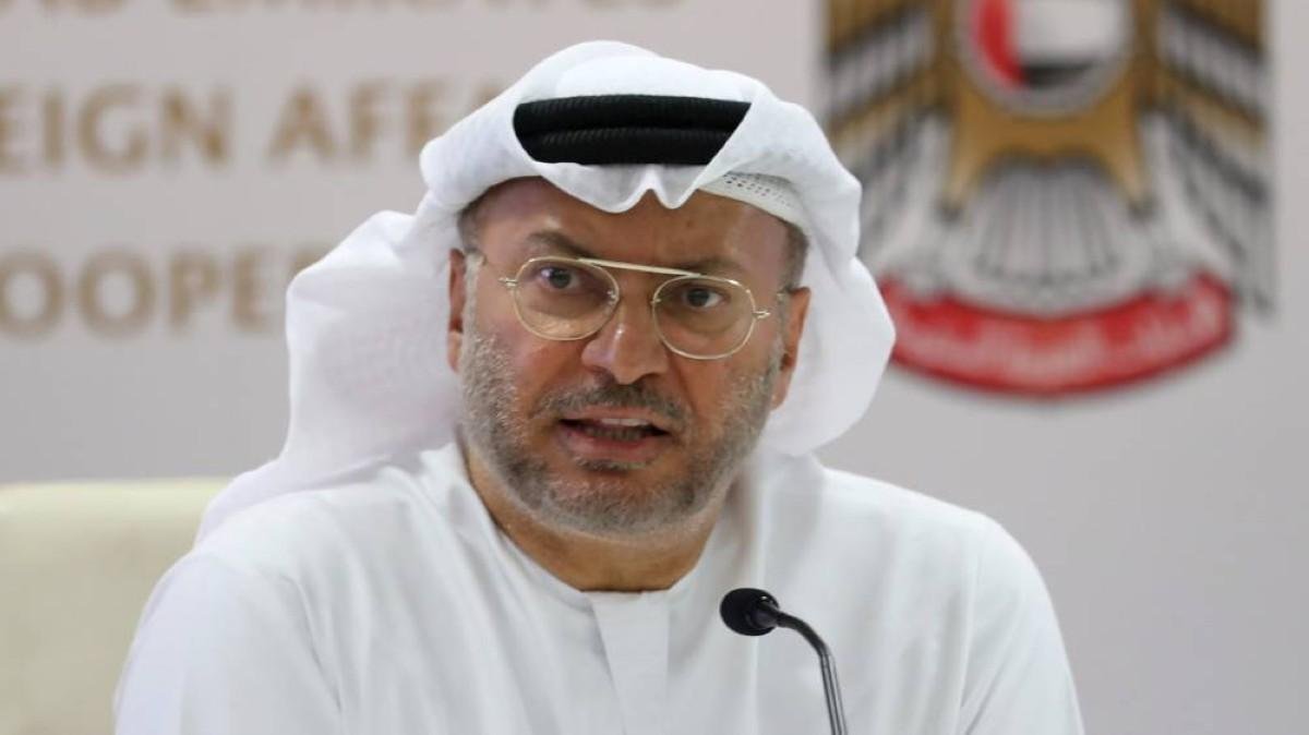 قرقاش: الإمارات تبني طرقا بديل...