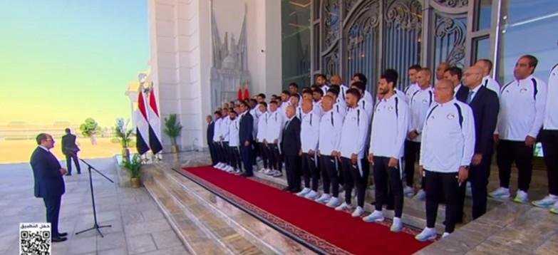وزير الشباب والرياضة: المنتخب...