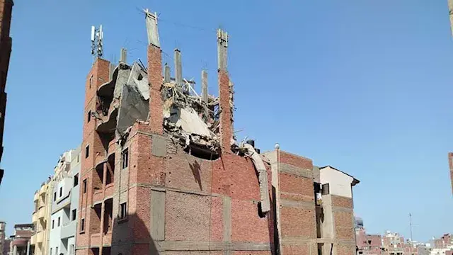 بعد انهيار عقار طلخا.. قرار عا...
