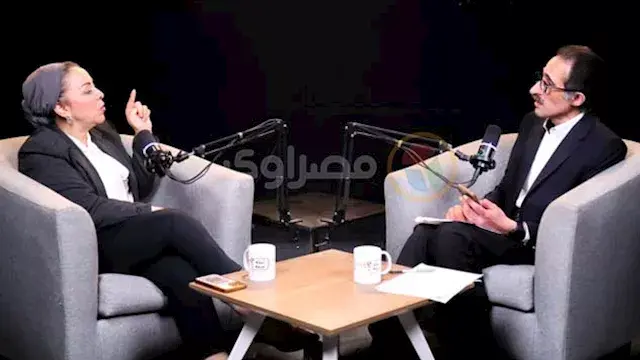 انظروا للسعودية.. نهاد أبو الق...