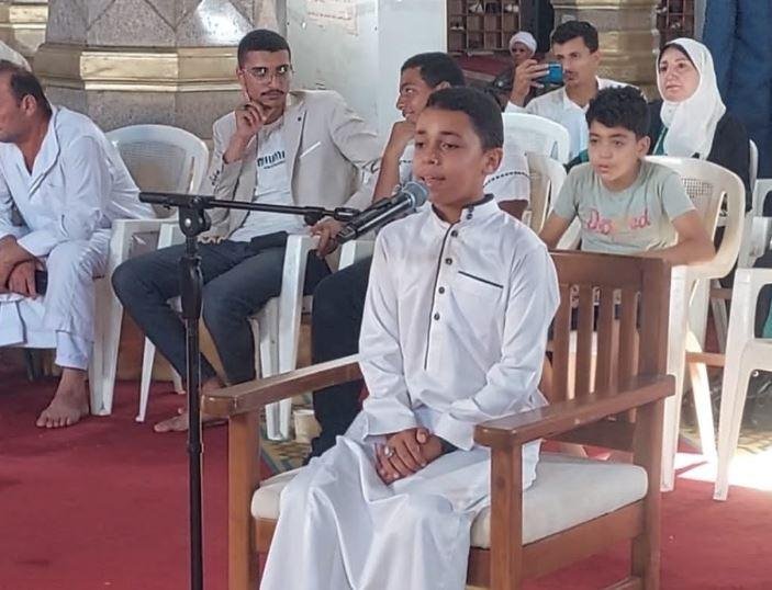 الطفل أنس عن مشاركته في دولة ا...