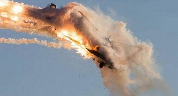 إصابة 13 شخصا على الأقل جراء ه...