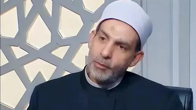 هل الإخوة غير الأشقاء لهم حق في الميراث؟.. أمين الفتوى يجيب