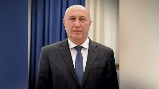 الرئيس العراقي يدين الهجمات عل...