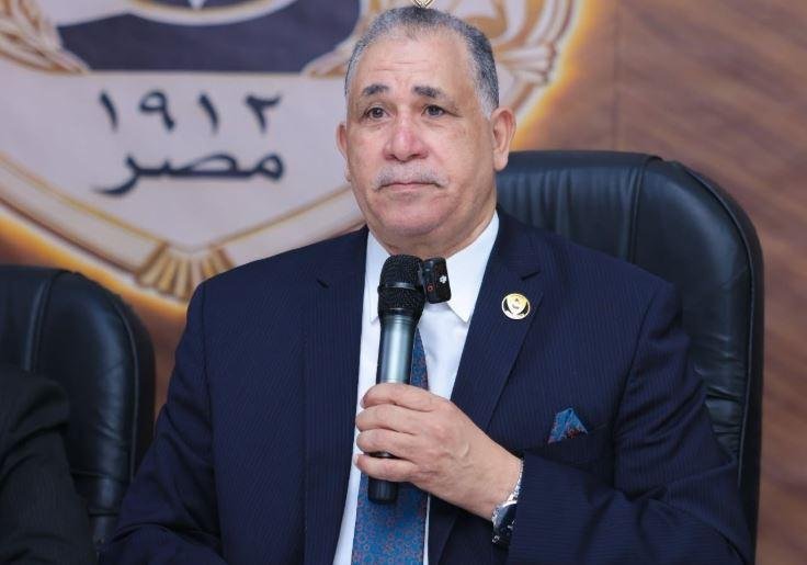 نقيب المحامين: جاري الإنتهاء م...