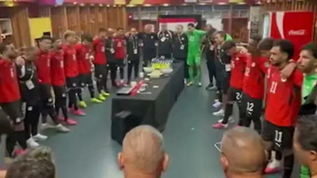 "سر الفوز".. اتحاد الكرة ينشر فيديو من غرفة لاعبي المنتخب قبل مباراة نيوزيلندا