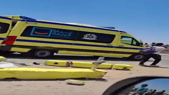 مصرع شخصان وإصابة 20 آخرين في...