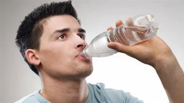 لماذا تشعر بالعطش المستمر رغم...