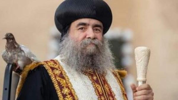 الأنبا يوأنس يوجه تنبيها للشما...