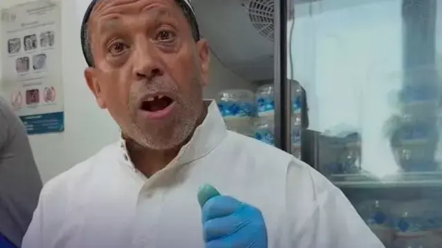 بعد الإفراج عنه.. من هو عم إبر...