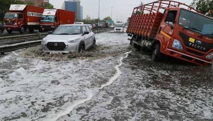 مصرع وإصابة 27 شخصا بسبب الأمط...