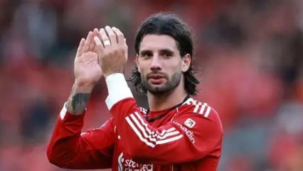 ليفربول: توقيع عقد طويل المدى...