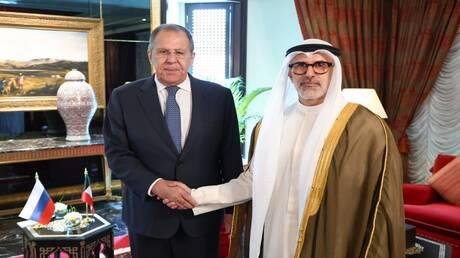 وزير الخارجية الروسي ونظيره الكويتي يؤكدان على ضرورة إيجاد سبل سريعة لتهدئة التوترات في المنطقة