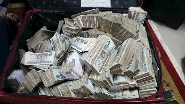 الداخلية تضبط 4 ملايين جنيه من...